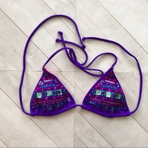 Victoria’s Secret- Bikini top